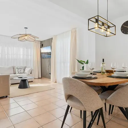 Appartement Vivi Homes - Montesol - Terrace - Jacuzzi - Sea View